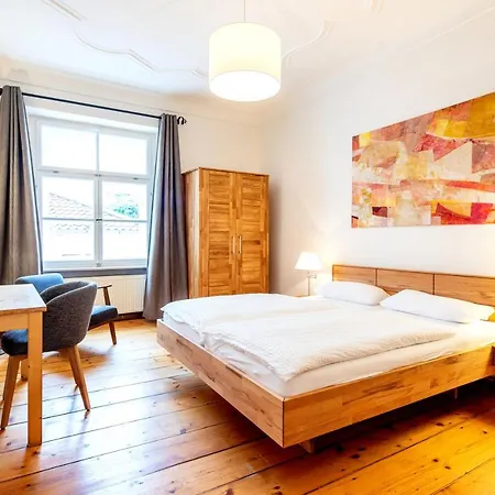 Πανσιόν Goldenes Schiff