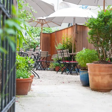 Goldenes Schiff Πανσιόν *