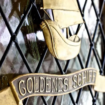 Goldenes Schiff Πανσιόν