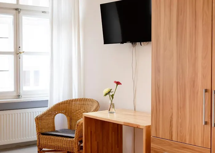 Goldenes Schiff פסאו